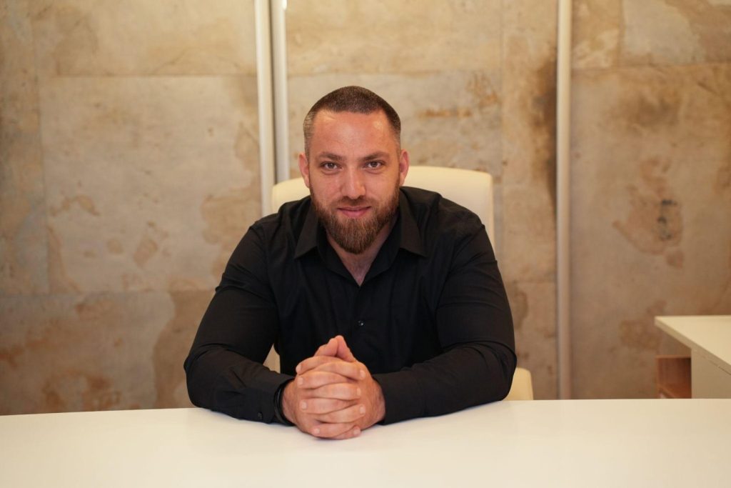 Re-Vio: soluția 100% românească pentru renunțarea la fumat